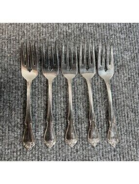 oneida stainless flatware 5 Salad Forks